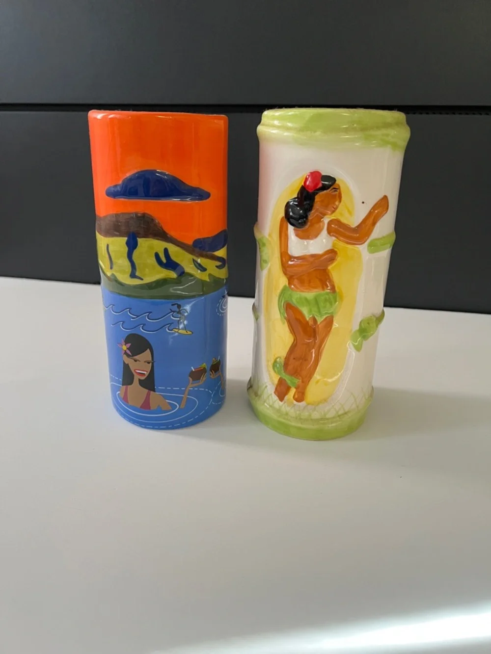 Tiki's Grill & Bar Waikiki Ceramic x2 - Picture 2 of 4
